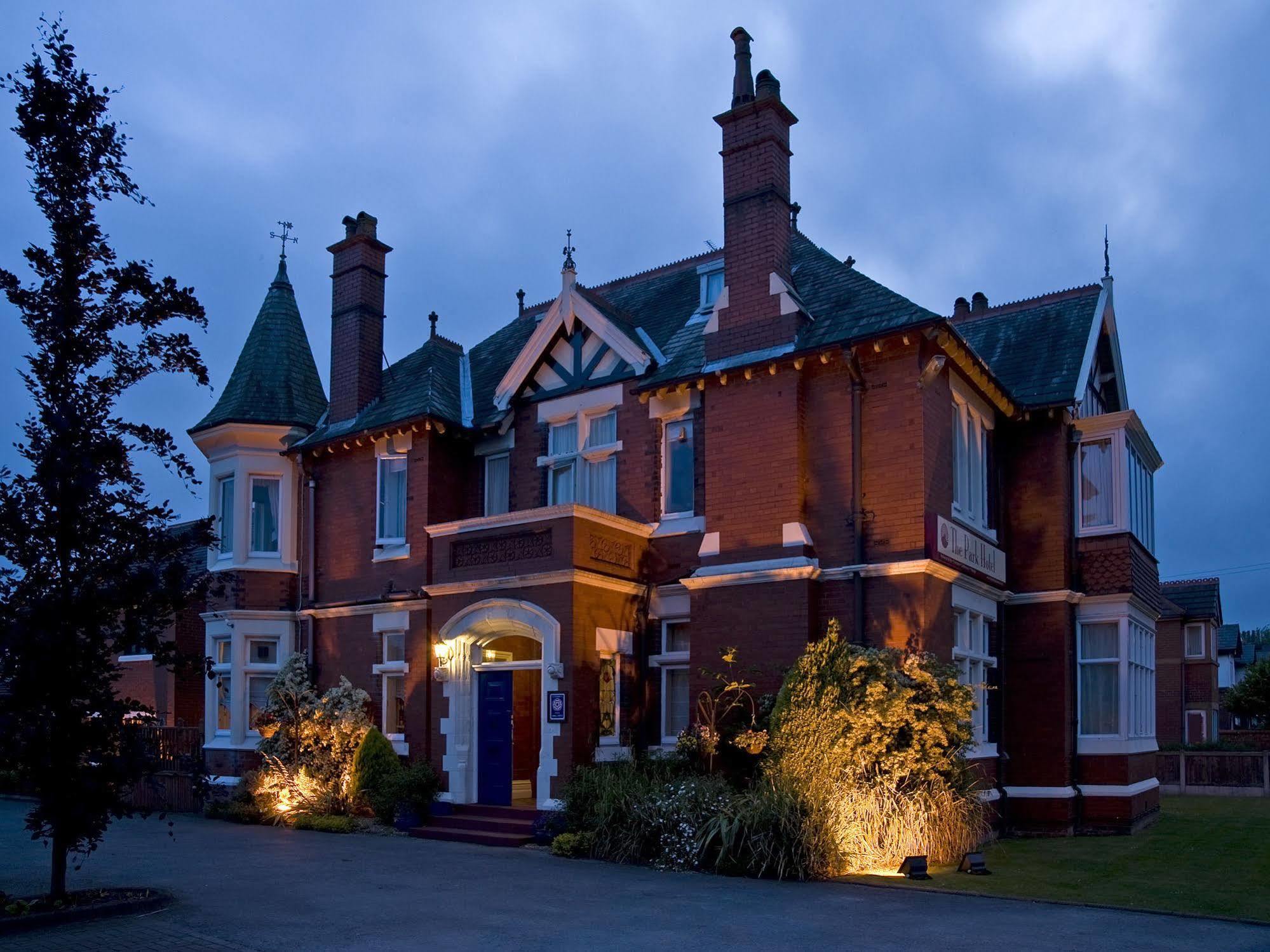 Trivelles Park Hotel Preston  Zewnętrze zdjęcie